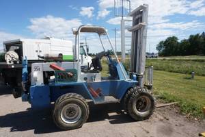 Gas Powered Forklift