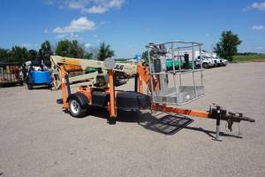 2005 JLG Model T350 Tow Behind Articulating Boom Lift