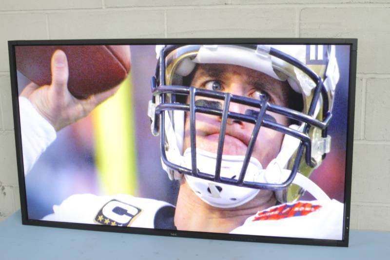 lot 100 image: NEC Professional  Industrial Grade Full HD 1080p High Definition 46 Large Screen LCD Display