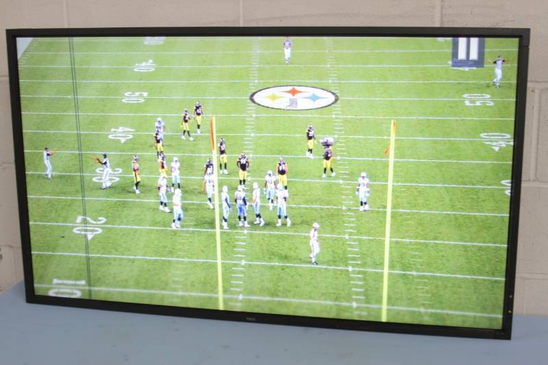 lot 60 image: NEC Professional  Industrial Grade Full HD 1080p High Definition 46 Large Screen LCD Monitor Display