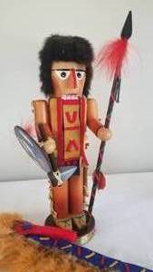 lot 79 image: Steinbach Nutcracker Chief Sitting Bull with box