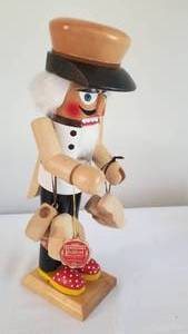lot 81 image: German Steinbach Polk a Dot Slipper Nutcracker
