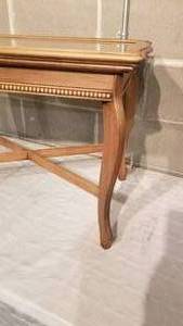 lot 101 image: Mahogany Glass Tray Top Side Table
