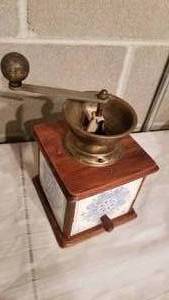 lot 110 image: Antique Dienes Delft Tile Coffee Grinder
