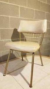 lot 2 image: 60s Retro Kitchen Table and Chair Set