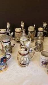 lot 48 image: 12 Beer Steins  Musical, Avon