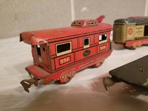 lot 186 image: Vintage Metal Toy Train Collection