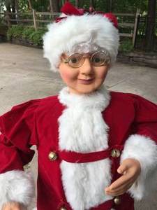 lot 55 image: 60 Inch Animated Musical Dancing Mrs Claus
