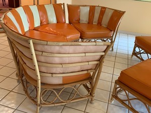 lot 1 image: Ficks Reed Retro Multi Functional Sofa