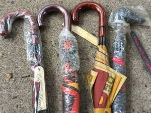 lot 88 image: Ariams Umbrella Lot