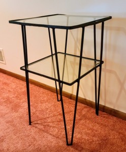 lot 20 image: Vintage Metal Hairpin LegsGlass Topped Accent Table