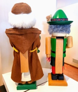 lot 13 image: Pair of Nutcrackers