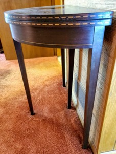 lot 42 image: Vintage Crescent Accent Table