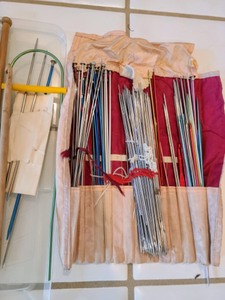 lot 127 image: Large Lot of Knitting Needles