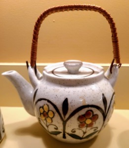 lot 138 image: Japanese Tea Set