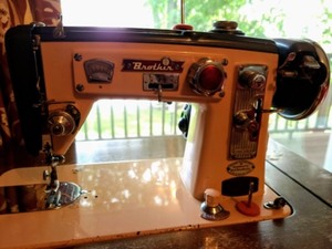 lot 148 image: Vintage Brother Sewing Table