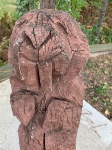 lot 201 image: Carved Beaver Wood Statue
