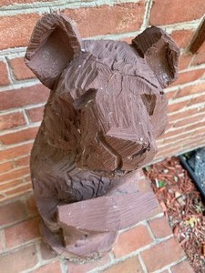 lot 185 image: Wood Carved Bear Statue