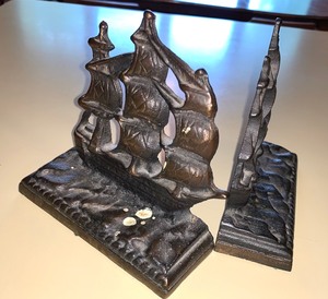 lot 197 image: Vintage Metal Ship Bookends