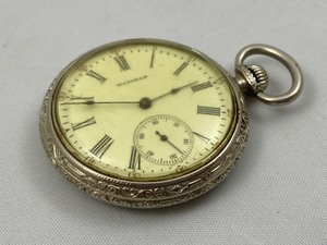 lot 82 image: Vintage 14k Gold Filled Waltham 17 Jewels Pocket Watch