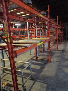 lot 113 image: RACK ENGINEERING PALLET RACKING