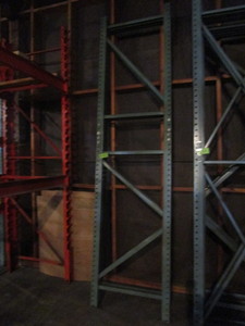 lot 157 image: TEARDROP PALLET RACKING - LOOSE