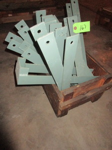 lot 167 image: TEARDROP PALLET RACKING WALL SPACERS