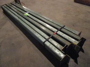 lot 184 image: TEARDROP PALLET RACKING CROSS BEAMS - BANDED