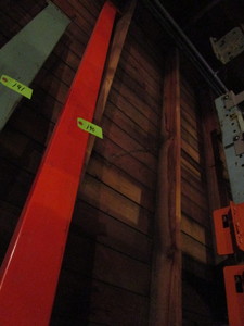 lot 190 image: TEARDROP PALLET RACKING CROSS BEAM - LOOSE