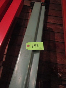 lot 193 image: TEARDROP PALLET RACKING CROSS BEAMS - LOOSE