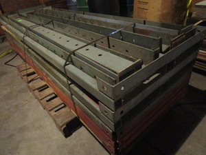 lot 176 image: F.O.K. SOLID STEEL SHELVING UNIT