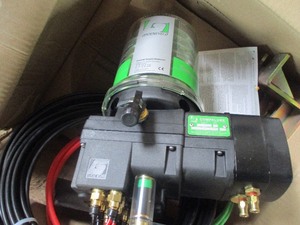 1- UNUSED COMPALUBE AUTOMATIC AIR GREASING SYSTEM KIT
