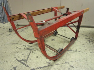 lot 222 image: WESCO BARREL CART