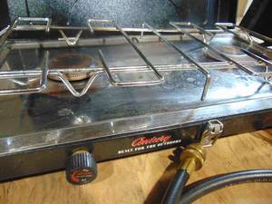 lot 39 image: Propane Cook Top
