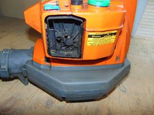 lot 69 image: Husqvarna Leaf Blower