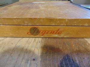 lot 71 image: Paper Cutter and Money Bag