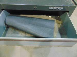 lot 81 image: Craftsman Tool Box on Wheels