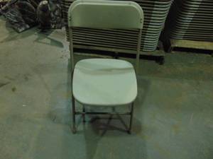 lot 5 image: (50) Stackable Chairs