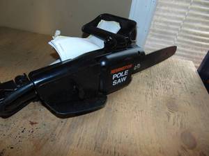 lot 126 image: Remington Electric Pole Saw
