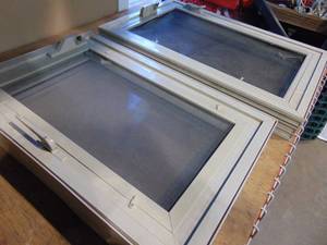 lot 158 image: (2) Windows