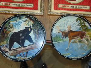 lot 175 image: Collectible Beer Signs