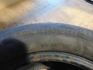 lot 179 image: Car Tire