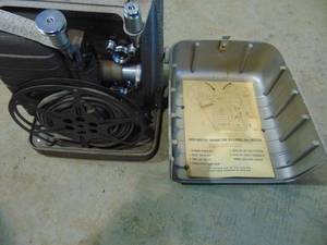lot 205 image: Vintage Bell & Howell 8MM Projector