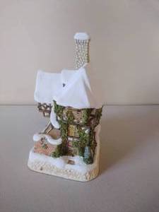 lot 32 image: David Winters Tiny Tim