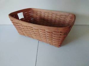 lot 66 image: Longaberger Laundry Basket