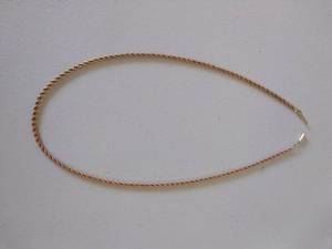 lot 1 image: Twisted Gold Chain