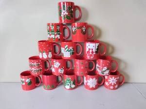 lot 157 image: Fifteen Waechtersbach Christmas Mugs