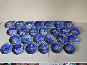 lot 175 image: Fifty-Four 7 Royal Copenhagen Plates (1960 & Newer)