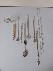 lot 181 image: Nine Pieces of Brighton Jewelry