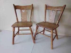 lot 303 image: Pair of Vintage Childrens Chairs